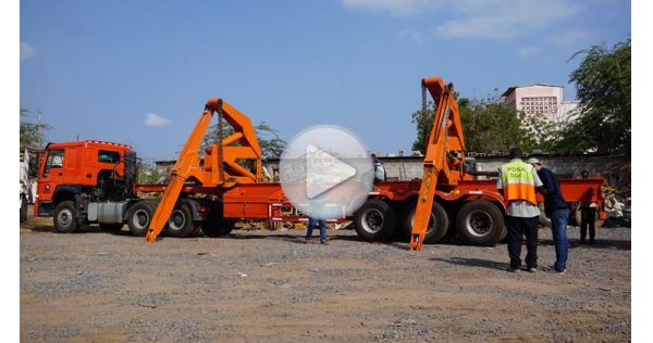 Djibouti Customers Using Tongya Side Lifter Trailer