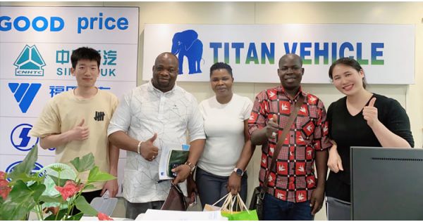 Dominican Customers Visited Tongya Guangzhou Office and Ordered 40 Ft Flatbed Semi Trailer