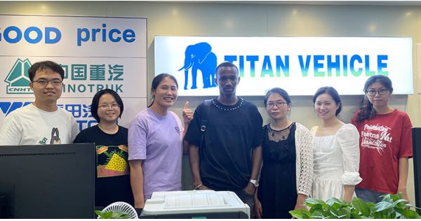 Senegalese Customers Visit Tongya VEHICLE to Buy End Dump Trailer