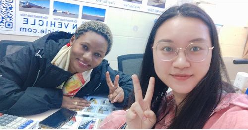 Ghanaian Customers Visited Tongya and Purchased Dry Bulk Cement Tanker