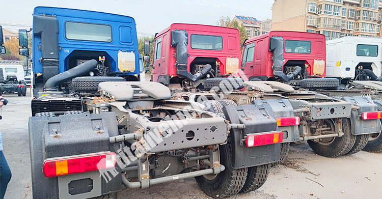 Sinotruk Howo 6x4 Tractor truck for Sale in Guinea