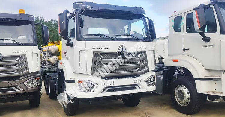 Howo Nx 400 Tractor Truck for Sale in Burkina Faso
