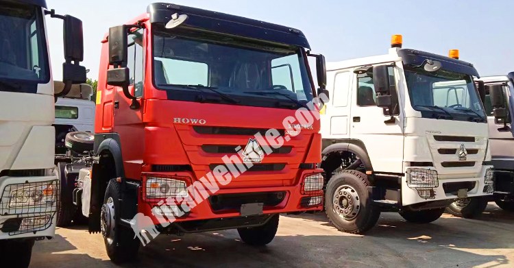 Sinotruk Howo 6x4 Tractor Truck for Sale in Malawi