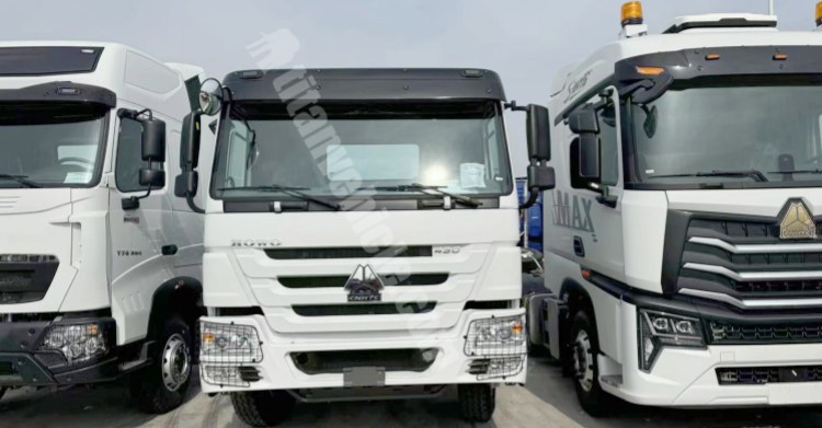 Sinotruk Howo Tractor Truck 6x4 Price in Zimababwe