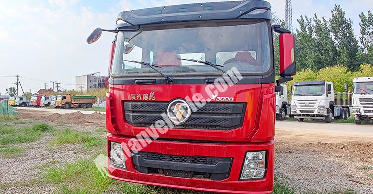 Used X3000 Shacman Tractor Truck for Sale in Ghana