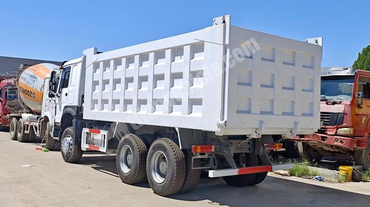 Sinotruk Howo Used 6x4 Dump Truck RHD for Sale in Zimbabwe