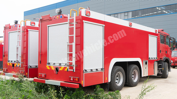 Used Sinotruk Howo 6x4 Fire Rescue Trucks for Sale in Chile