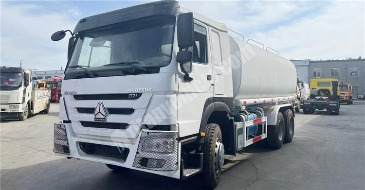 Used Howo Water Tanker Truck