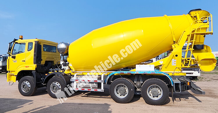 8x4 Howo Concrete Mixer Truck for Sale in Uganda