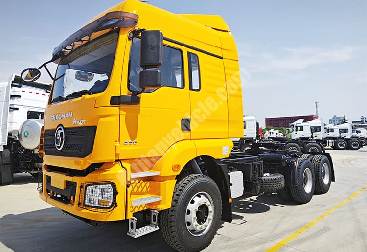 Shacman 6x4 Tractor Truck Price 430 Hp for Sale in Uganda
