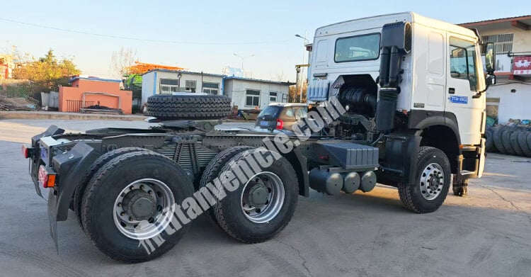Used Sinotruk Howo Tractor Truck for Sale in Kenya