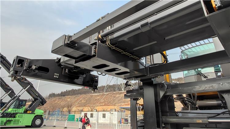 XCMG Reach Stacker Container Handler for Sale