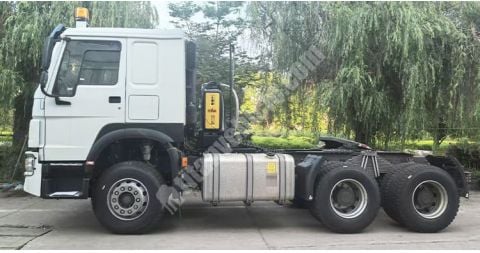 Slightly Used Howo Tractor Truck 10 Wheeler will  be Sent to Congo