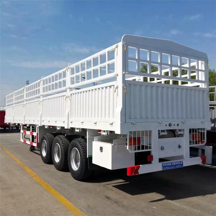 Tri-axle Stake Semi-trailer