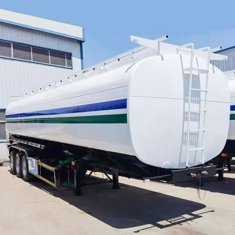 Tri Axles Diesel Tanker Truck Trailer